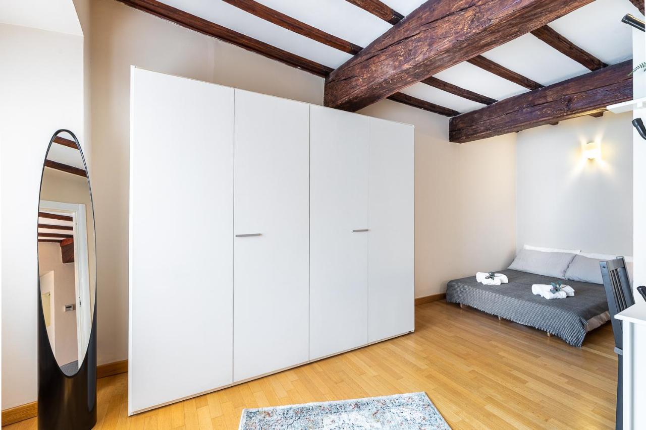 Mazzarri Suites - Centro Storico Турин Экстерьер фото